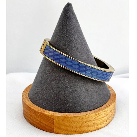 Vintage J.Crew Faux Snake Skin Magnet Closure Bangle - Picture 1 of 5